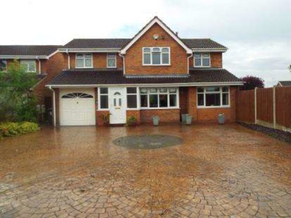 5&nbsp;Bedroom&nbsp;Detached